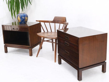 Harvey Probber Non Matching Pair of Walnut 3 Drawers Nightstands End Tables