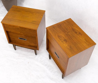 Pair Light American Walnut Two Drawers End Tables Nightstands Cabinets Dowel Leg