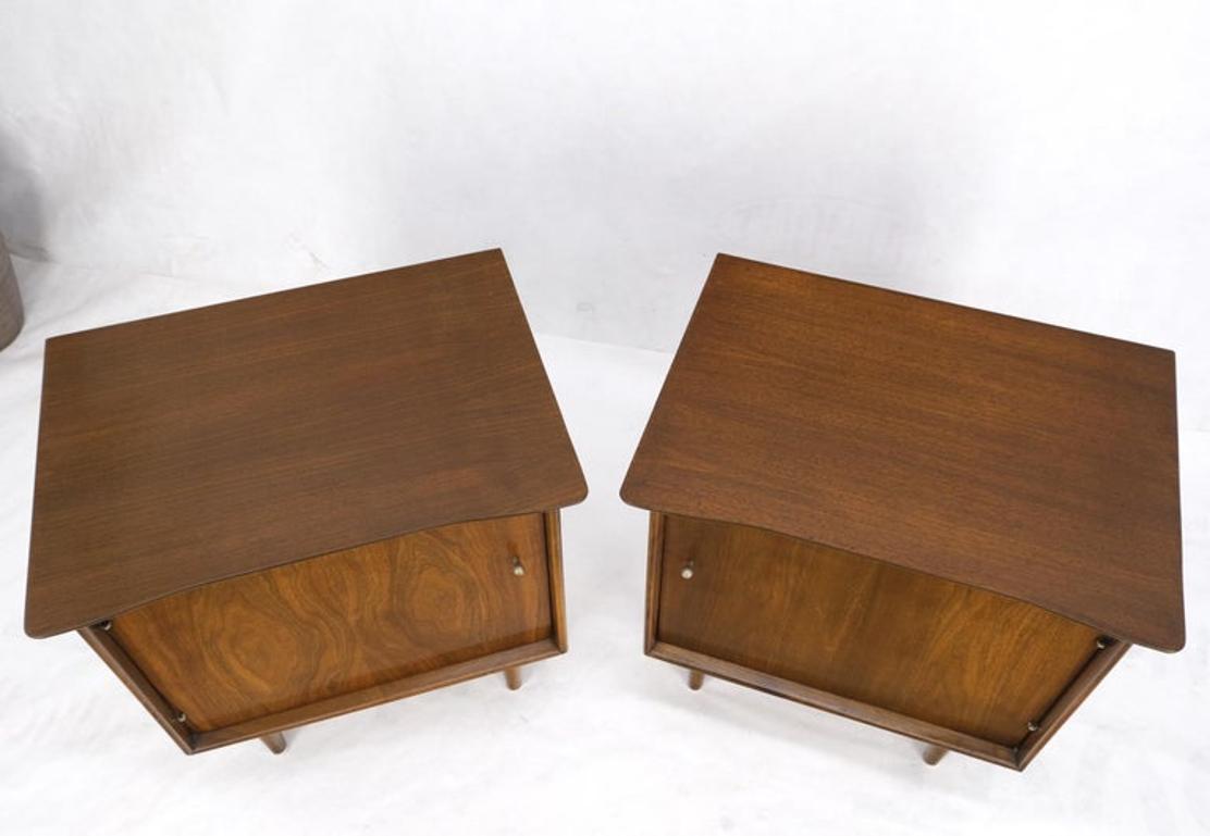 Pair of Light Walnut One Door Nightstands End Side Tables Tapered Legs Mint