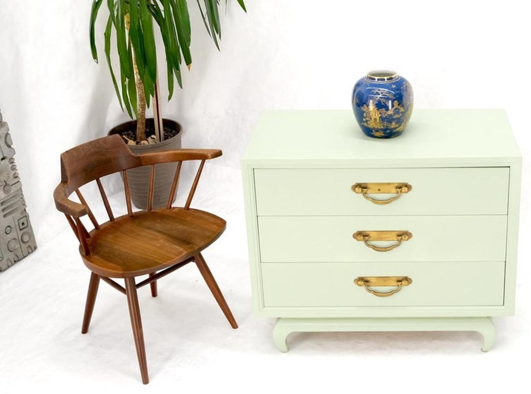 Light Olive Lacquer Oriental Base Legs 3 Drawer Accent Dresser Bachelor Chest