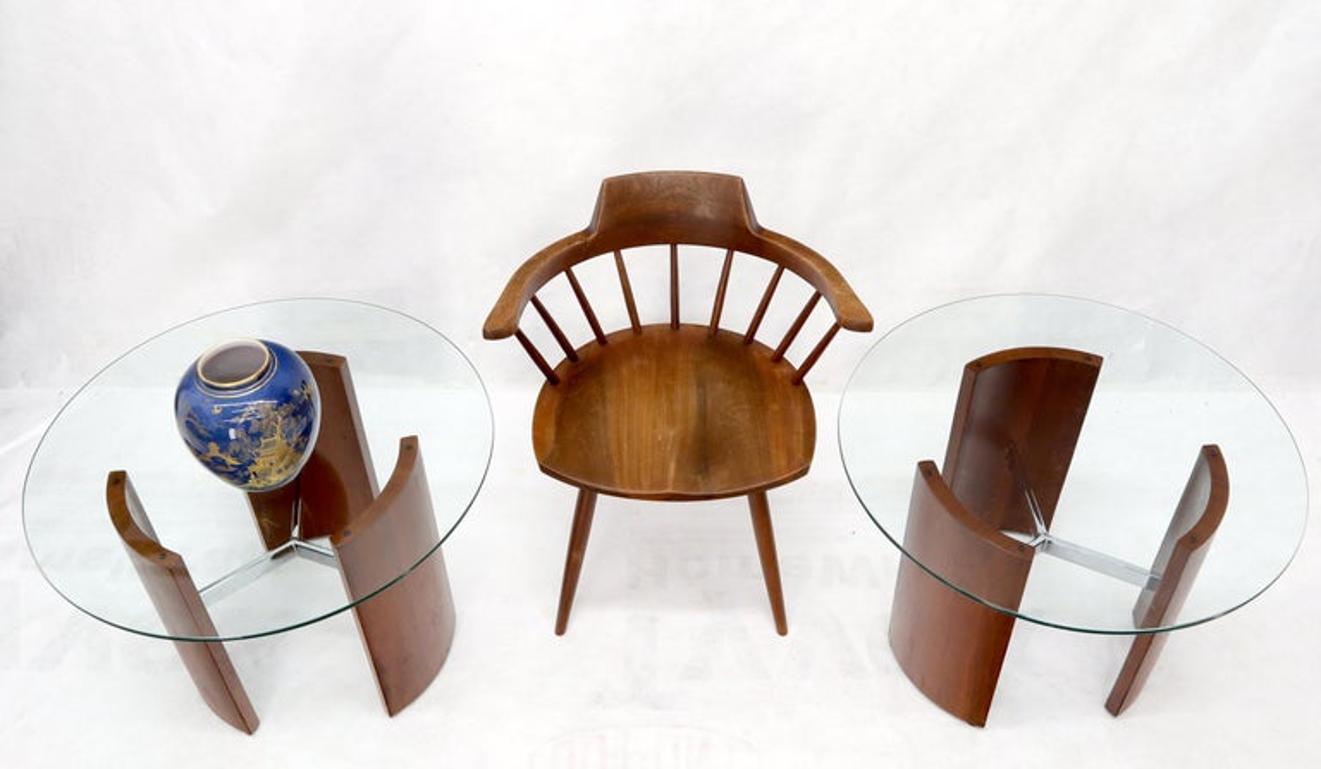 Pair of Vladimir Kagan Radius Round End Side Tables