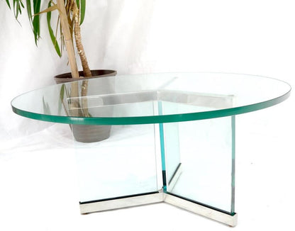 Thick Glass and Chrome Round Mid-Century Modern Coffee Table