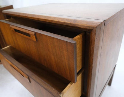 Pair of Mid-Century Modern American Walnut Two Drawers Night Stands End Tables