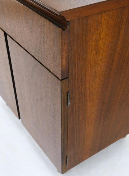 Walnut Two Doors Bottom Compartment One Drawer End Table Night Stand Mint