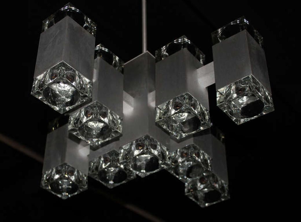 Gaetano Sciolari Mid-Century Modern, Seventeen-Light Ice Cube Chandelier