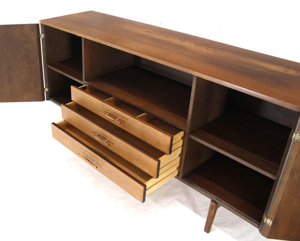 Solid Birch Planner Group Mid-Century Modern Credenza Long Dresser Paul McCobb