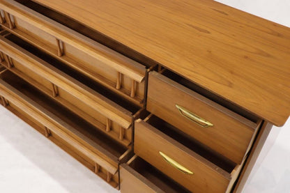 Mid-Century Modern Light American Walnut 9 Drawers Dresser