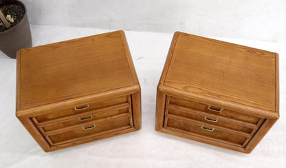 Pair of Broyhill Three Drawer Nightstands End Side Tables