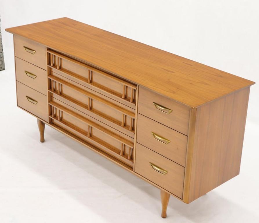 Mid-Century Modern Light American Walnut 9 Drawers Dresser